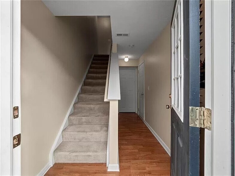 Building Photo - 312 Blake Ct