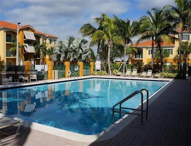 Building Photo - 7260 NW 114th Ave