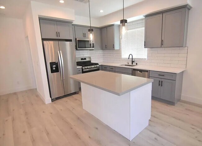 Building Photo - 1178 Leighton Ave