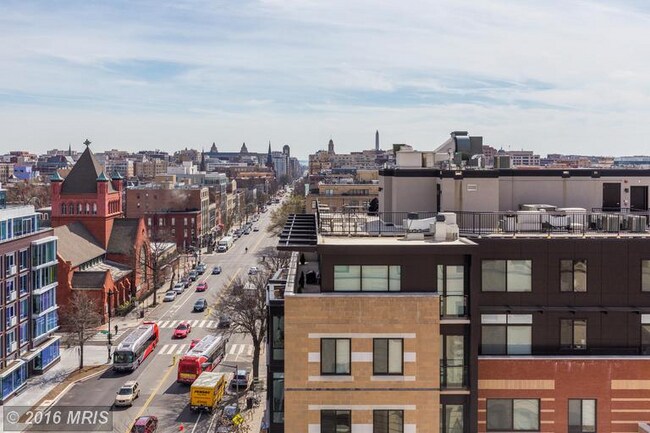 Building Photo - 1401 R St NW