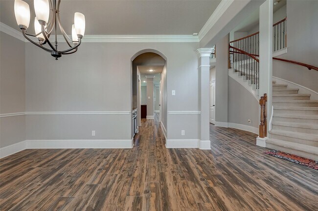 Building Photo - 26406 Planters Heath Dr