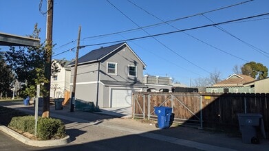 Building Photo - 320 Osmun Ave