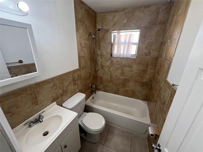 Building Photo - 6100 Garfield St