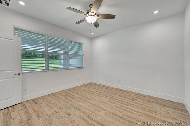 Building Photo - 11551 Viridian Blvd