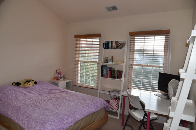 Building Photo - 4225 Timber Meadow Dr