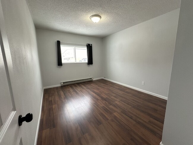 Building Photo - Fairchild AirForce Base 3 Bedroom 1 Bath Home