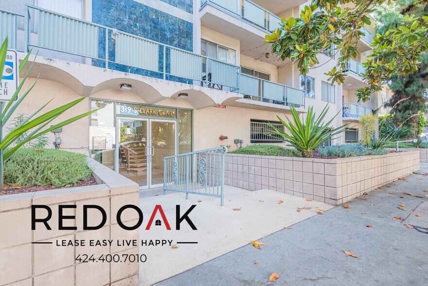 Building Photo - 319 S Clark Dr