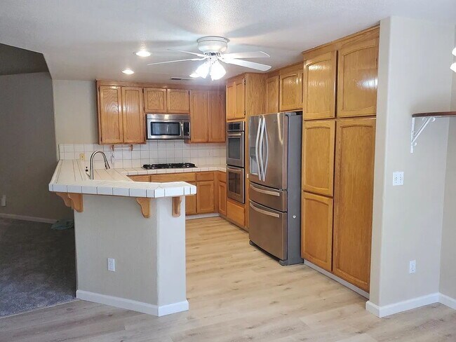 Building Photo - Welcome to your new home!