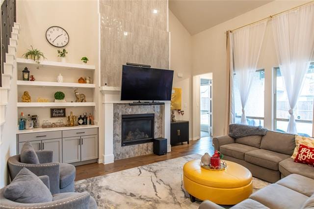 Building Photo - 1700 Hydrangea Ln