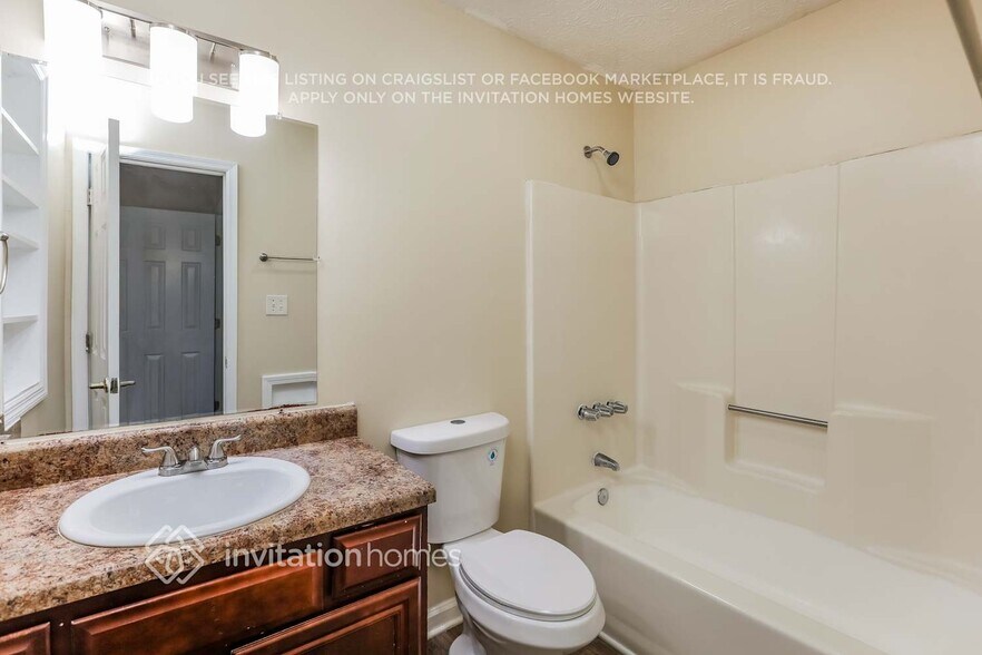 Building Photo - 3629 Sharon Ct