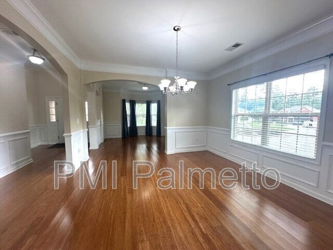 Building Photo - 348 Woodmill Cir