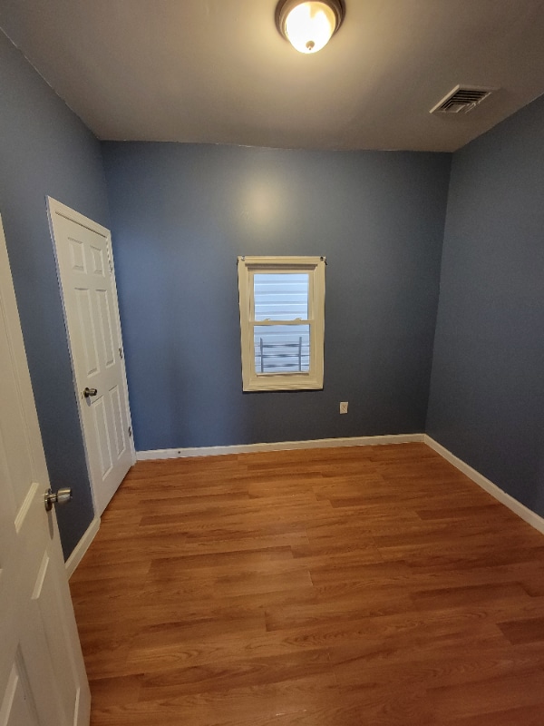 Building Photo - 281 Littleton Ave