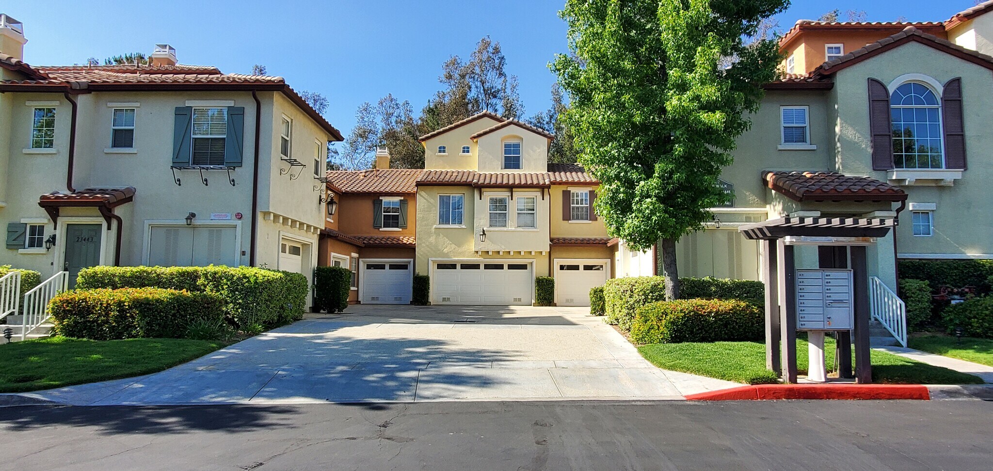 Building Photo - 23439 Abbey Glen Pl