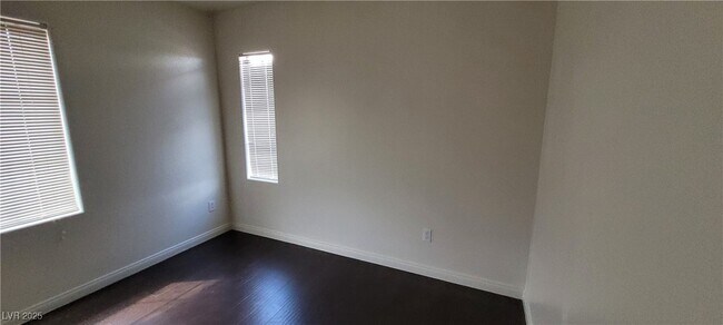 Building Photo - 8198 Rock Meadows Dr