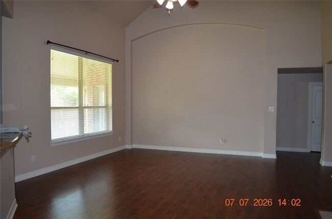 Building Photo - 9638 Castlerock Tr