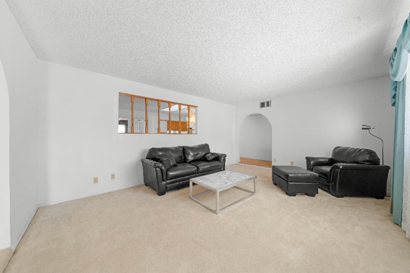 Building Photo - 1349 Cholla Cir