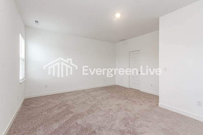 Building Photo - 3585 Cosmic Ct