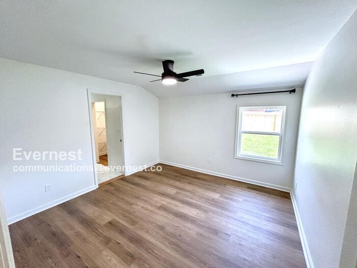 Building Photo - 1121 Lawley St