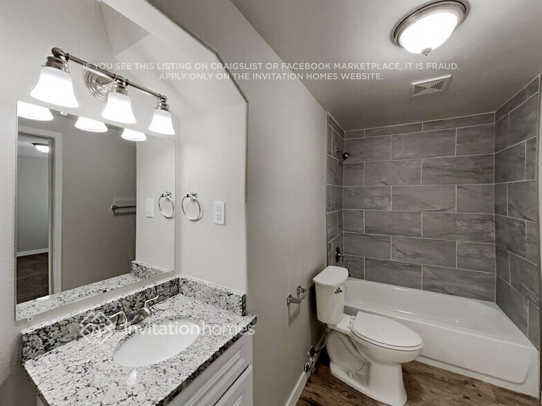 Building Photo - 3026 46th Ave