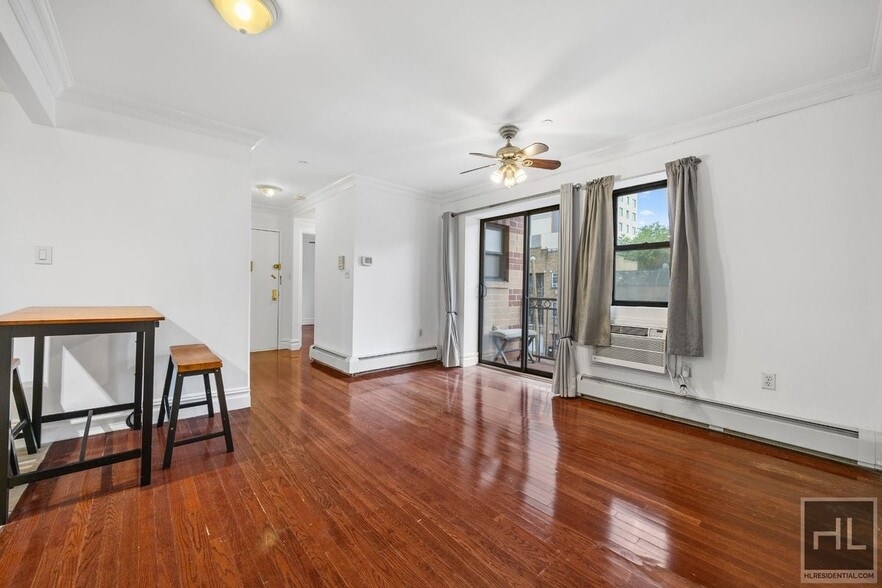 Building Photo - 49-07-49-43 43rd Ave