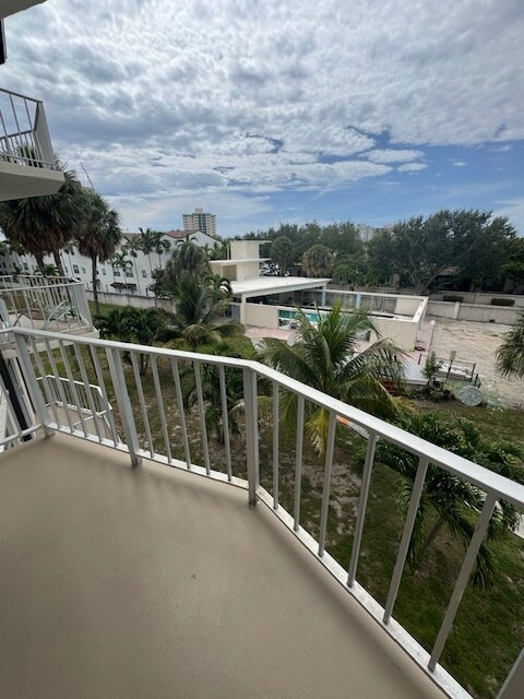 Building Photo - 1967 S Ocean Blvd