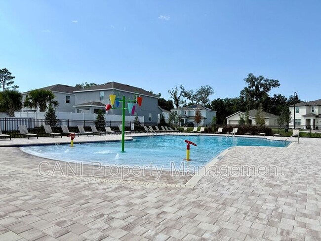 Building Photo - 1192 Happy Frst Lp