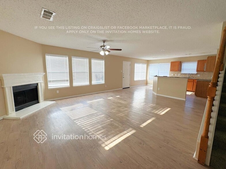 Building Photo - 2104 Wagon Wheel Trail