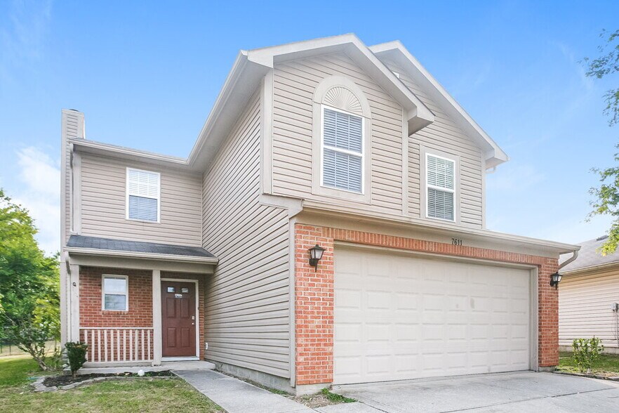 Building Photo - 7611 Buck Run Ct
