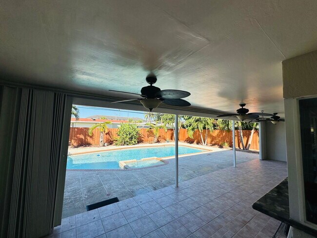 Building Photo - 515 NW 202nd Terrace