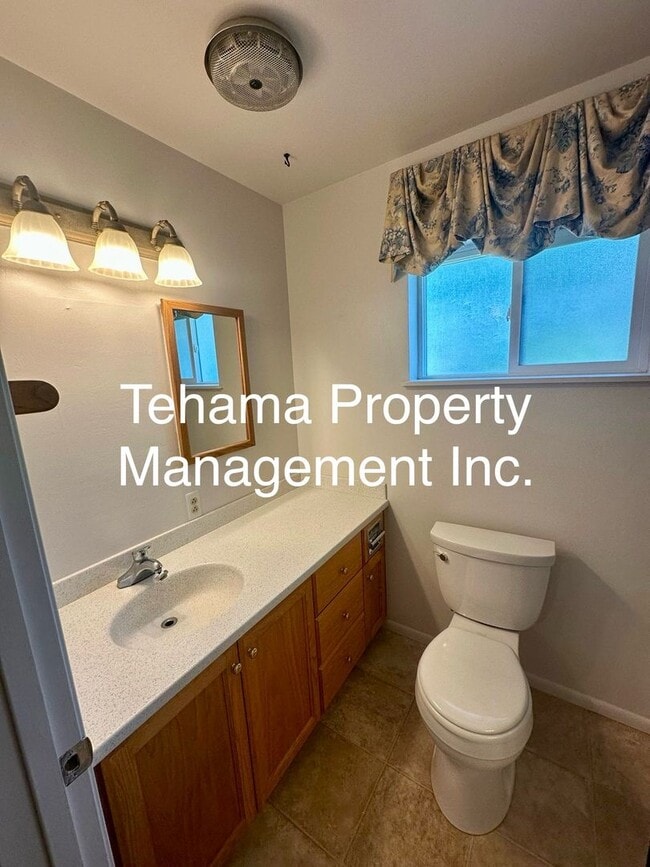 Building Photo - 3 bedroom 2 bath Home in the Forward Addit...