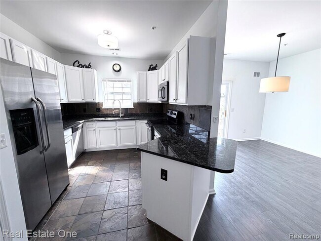 Building Photo - 7211 Addington Dr