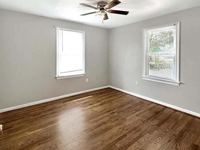 Building Photo - 5907 Appomattox Rd