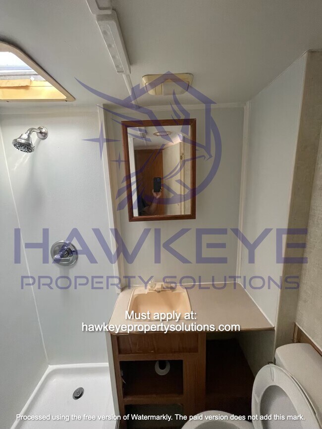 Building Photo - 3315 E Main St