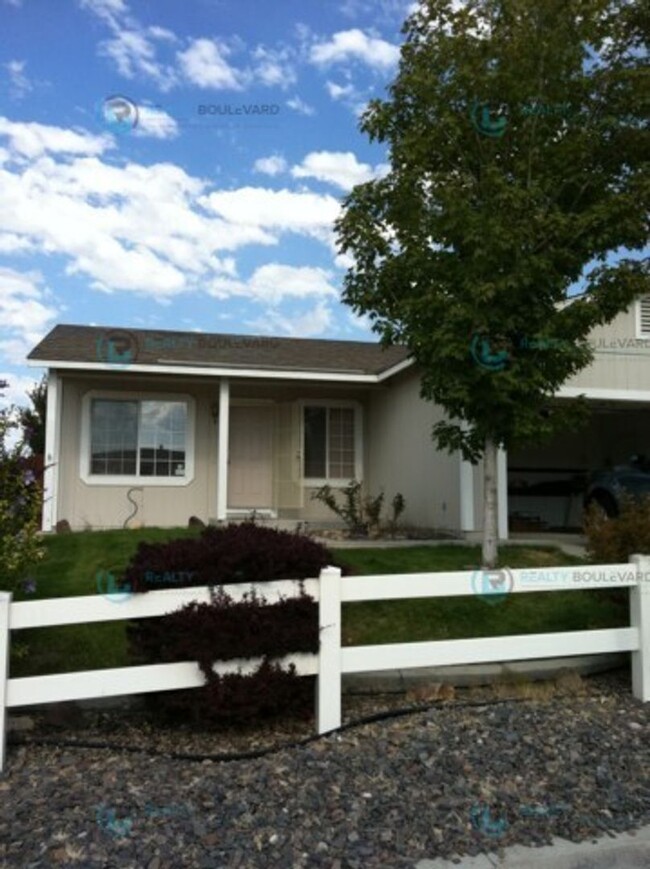 Primary Photo - Bright & Spacious 3-Bedroom Home with Larg...