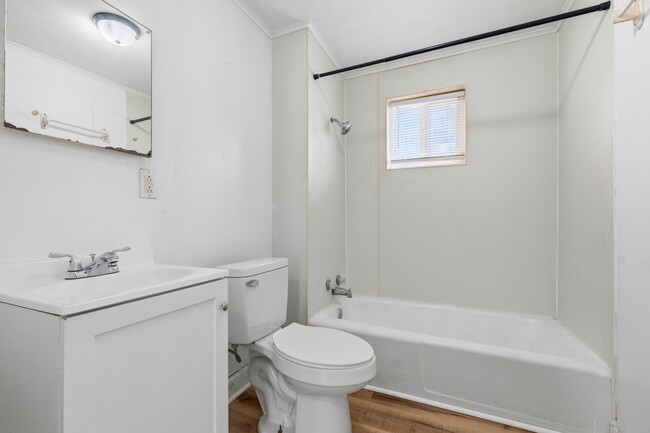 Building Photo - 2012 Arrow Ave