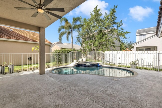 Building Photo - 1015 Thistle Creek Ct