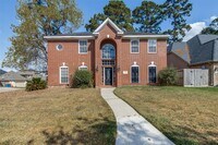 Building Photo - 19026 Owen Oak Dr