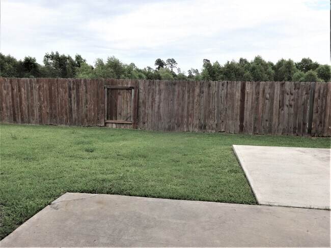 Building Photo - 19902 Cypresswood Springs