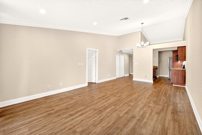 Building Photo - 921 NW 122nd Terrace