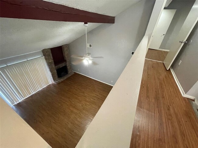 Building Photo - 12318 Braesridge Dr