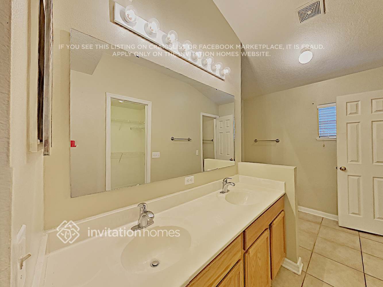 Building Photo - 5161 Silver Thistle Ln