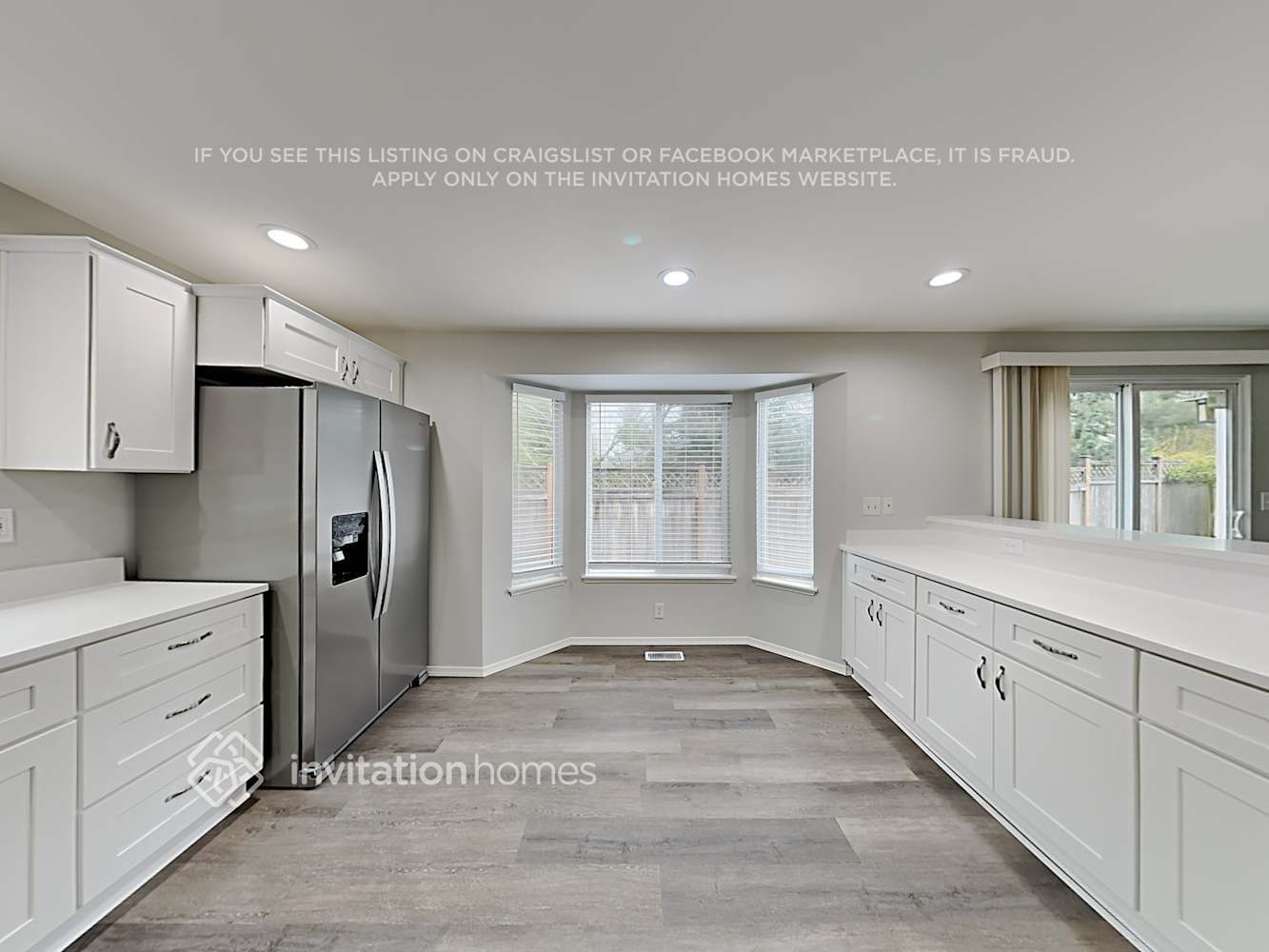 Building Photo - 15630 Canby Dr