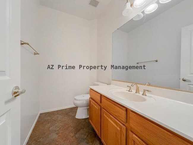 Building Photo - 890 N Bullmoose Dr