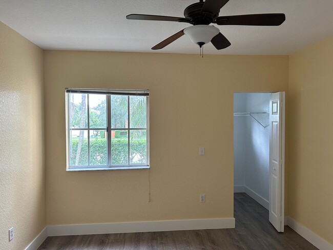 Building Photo - 2 Bedroom Condo in Aventine - Miramar