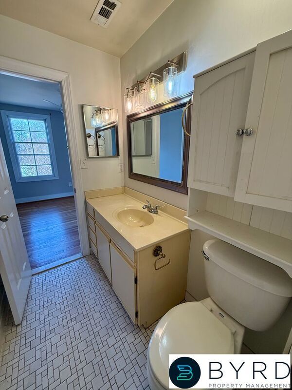 Building Photo - 117 N 25th St