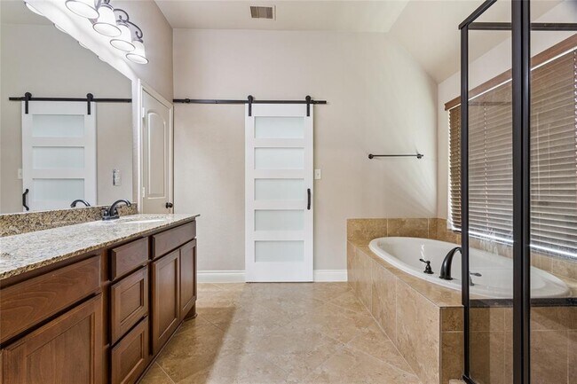 Building Photo - 27111 Hardwick Hills Ln