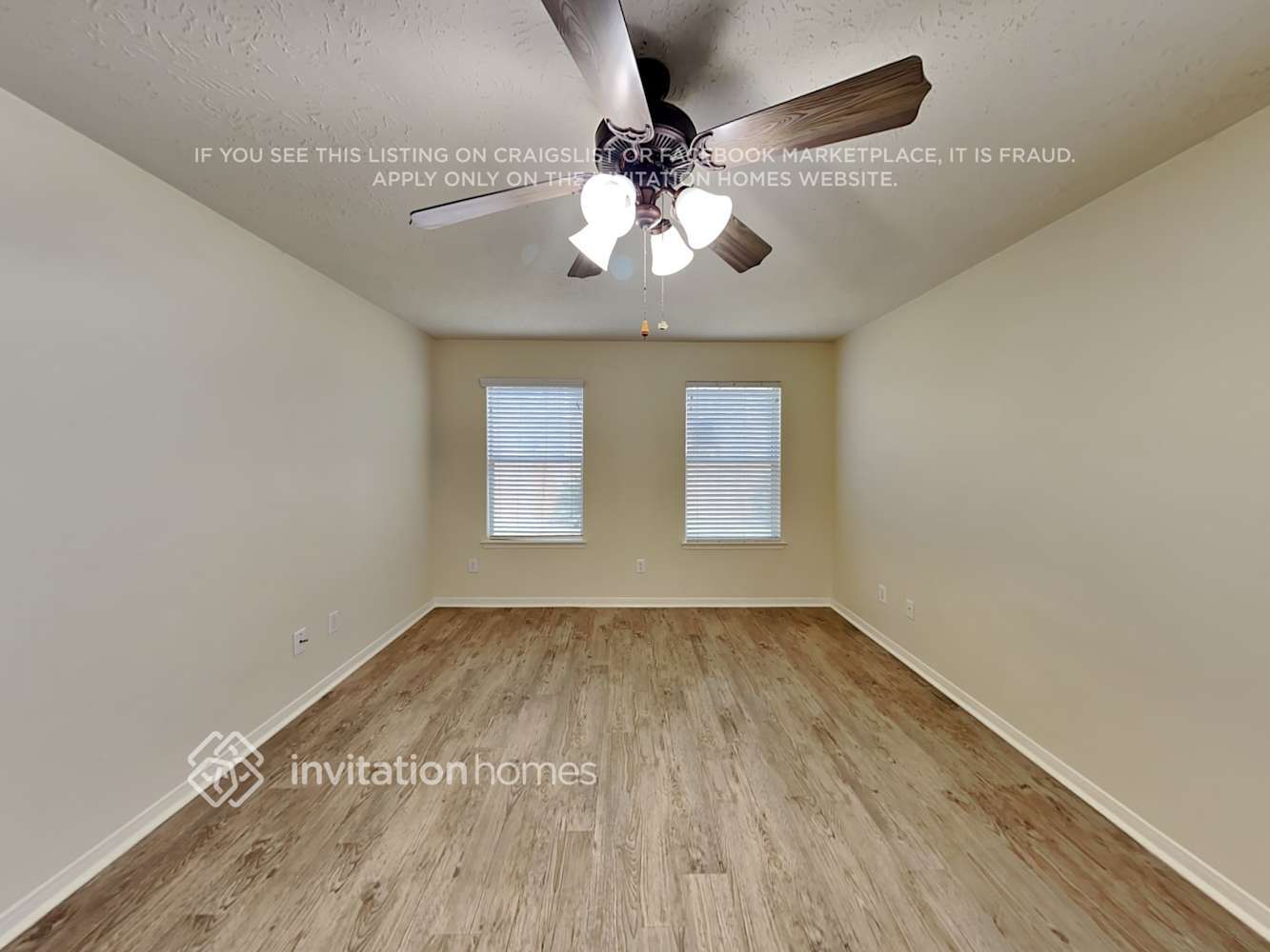 Building Photo - 8619 Discus Dr
