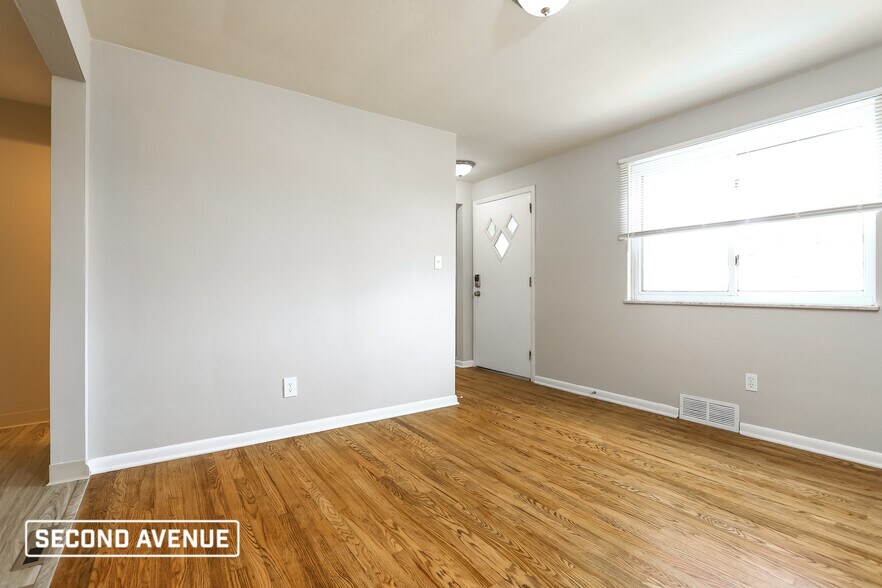 Building Photo - 14080 Lexington Pl