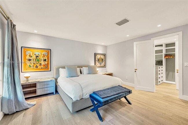 Building Photo - 607 Melaleuca Ln