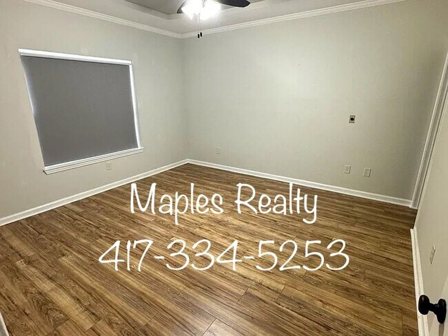 Building Photo - Two bed / Two bath condo in WOODLAND ESTAT...
